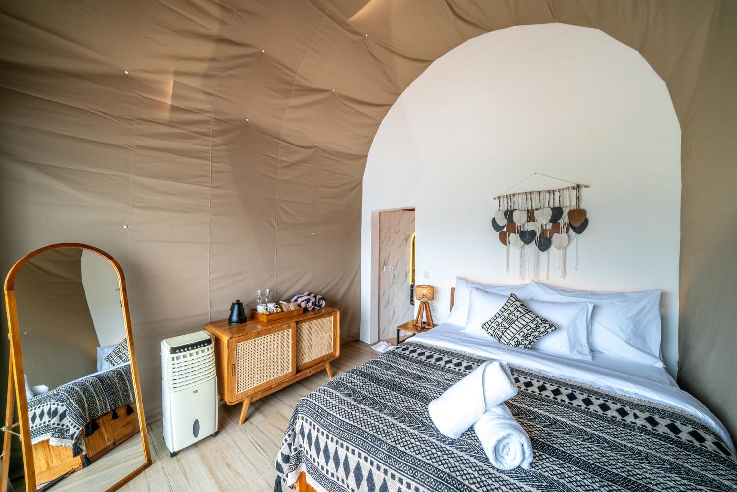 The Dewi Kintamani Luxury Glamping And Natural Hotspring Eksteriør billede